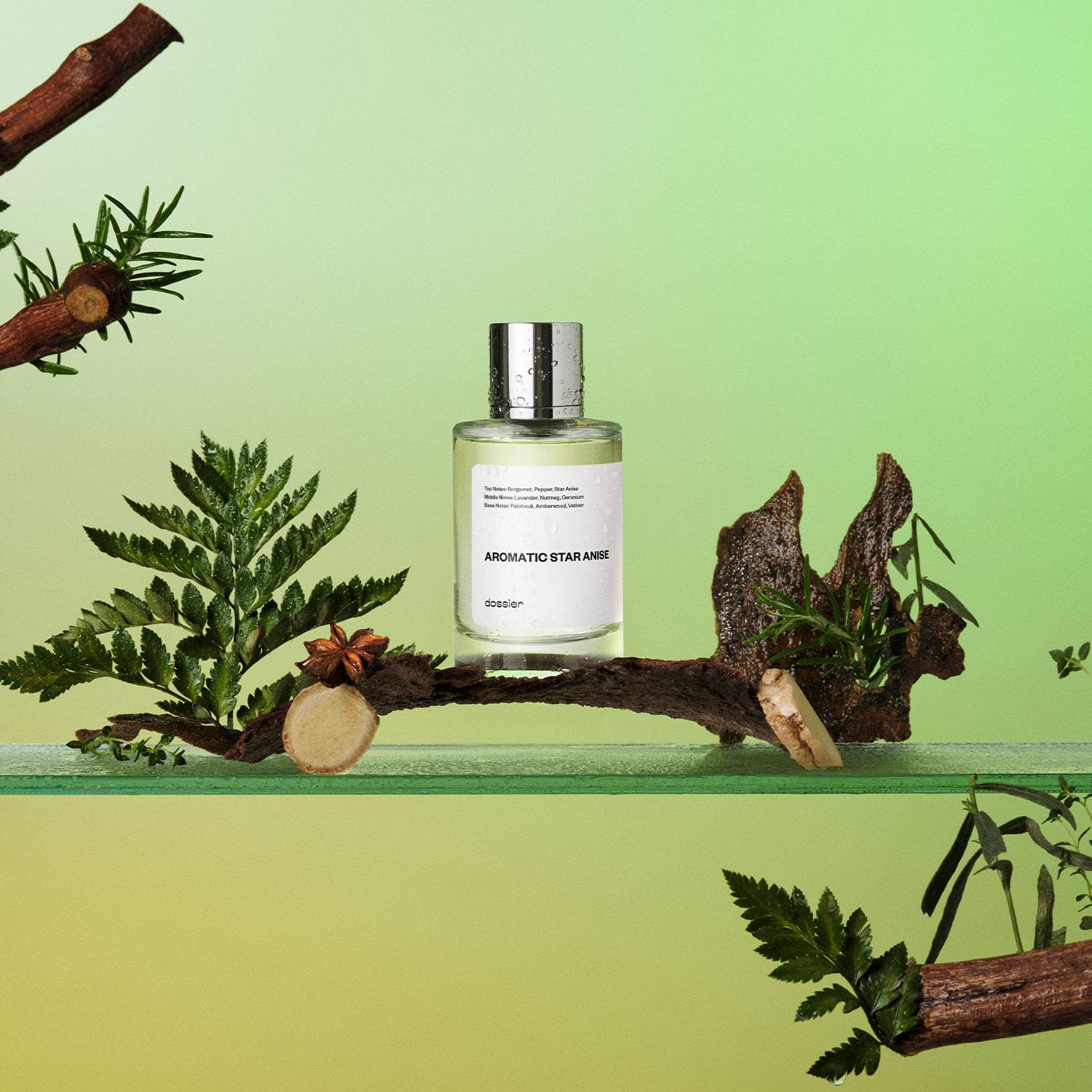 Dossier Aromatic Star Anise spray demonstrates quick, even application for daily wear.