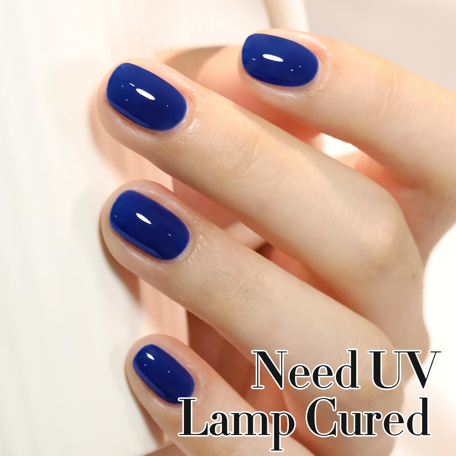 Double Rhythm gel polish brush in action highlights precise, easy layering.