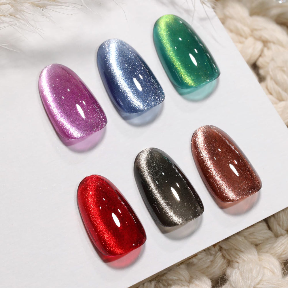 Double Rhythm magnetic tool enables varied cat-eye designs on nails.