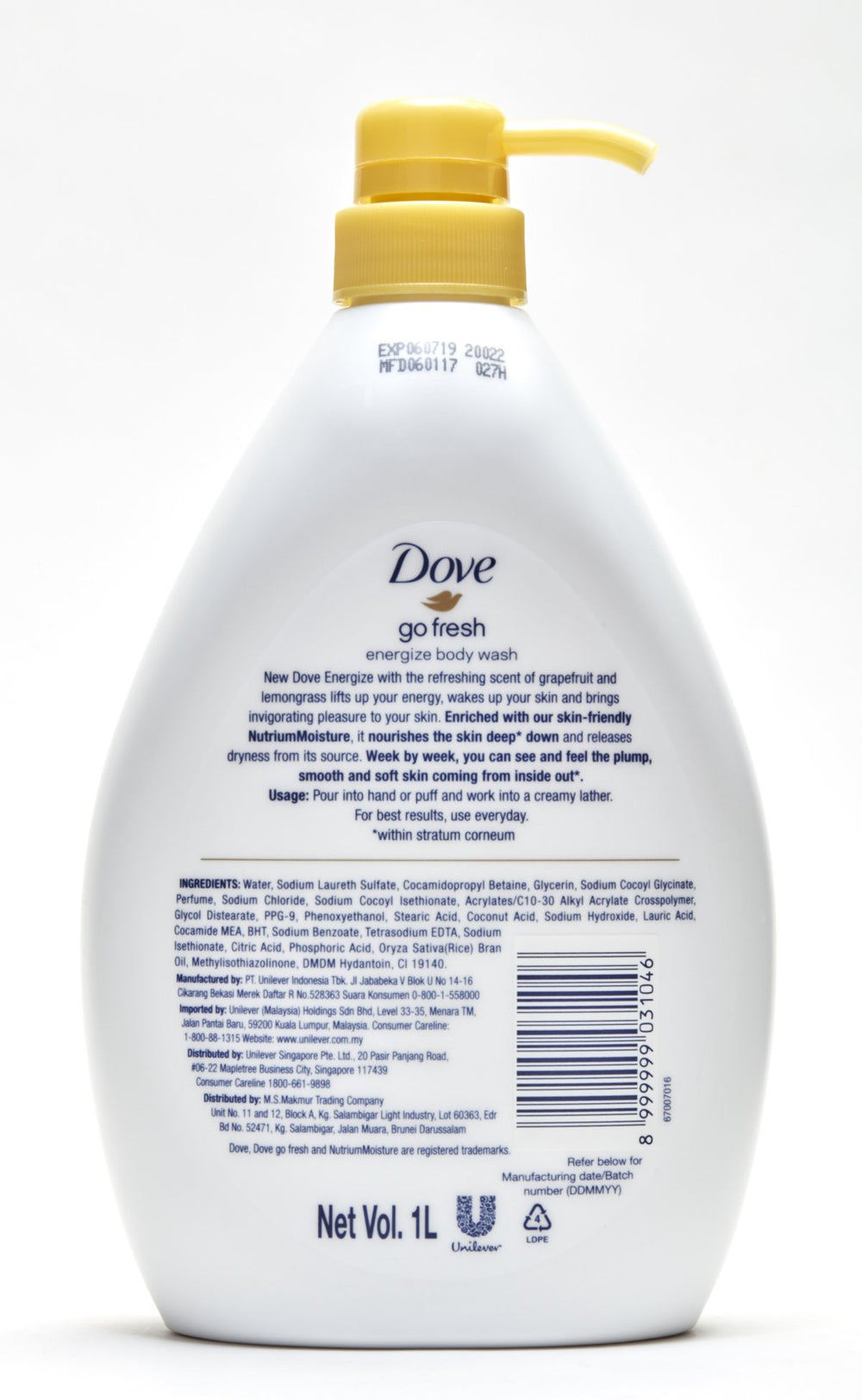 Dove Go Fresh Energize bottle pump highlighted for convenient daily use.