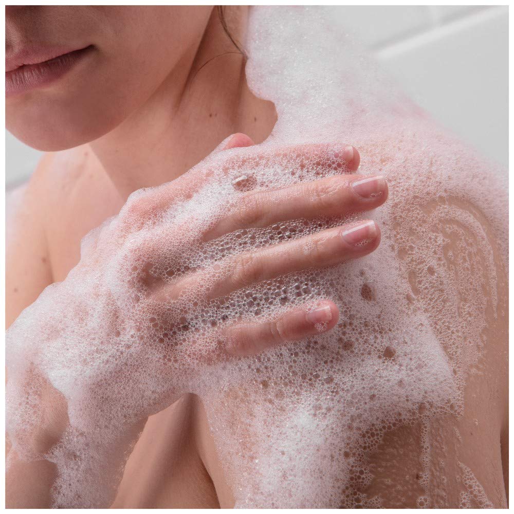 NutriumMoisture-infused formula highlighted on the Dove label.