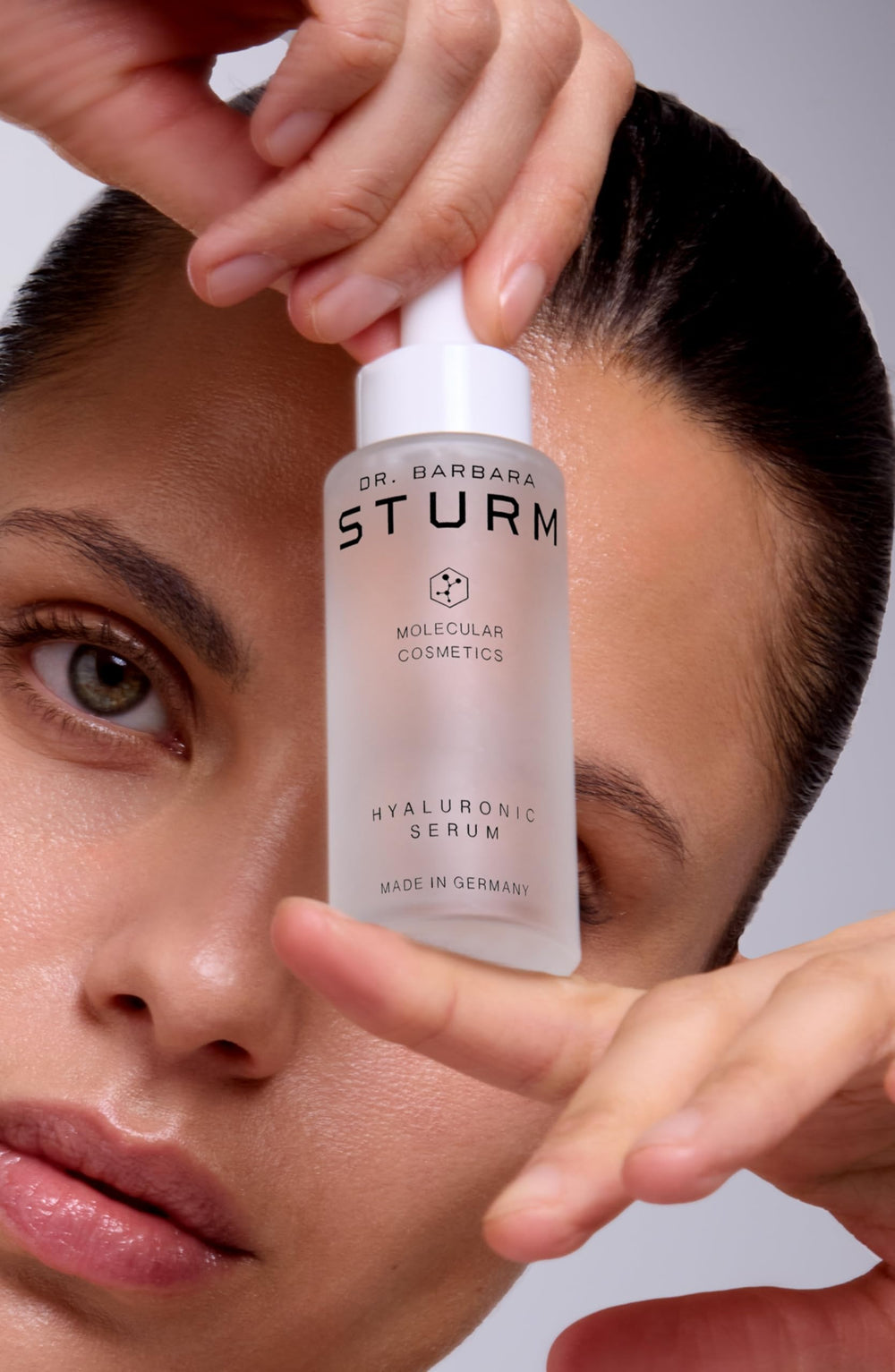 Full product range portrayal underscores premium German skincare heritage