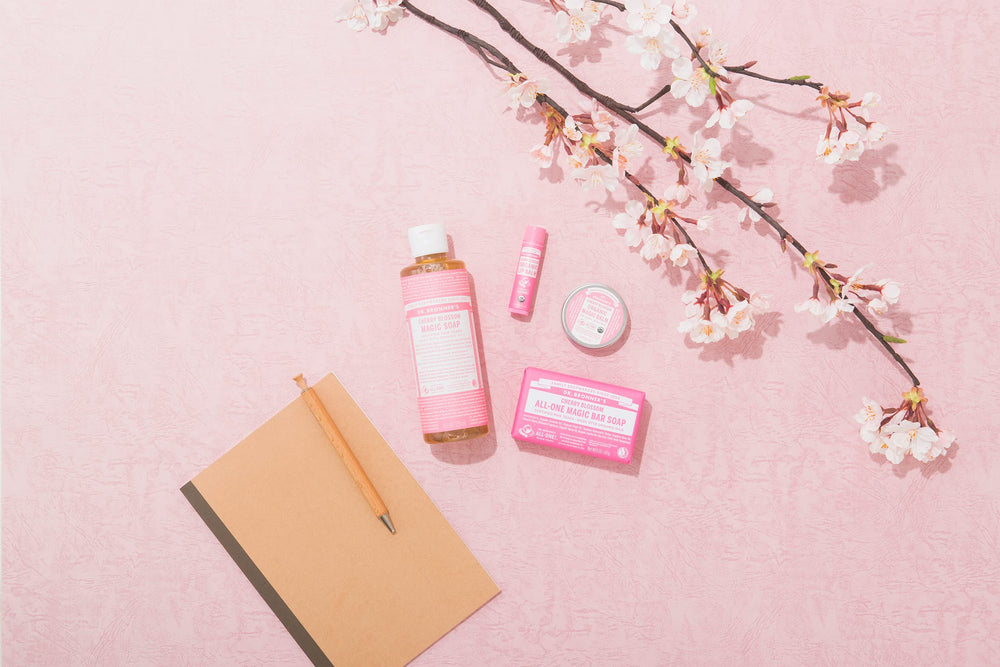 Close-up label shows 18-in-1 versatility and plant-based ingredients