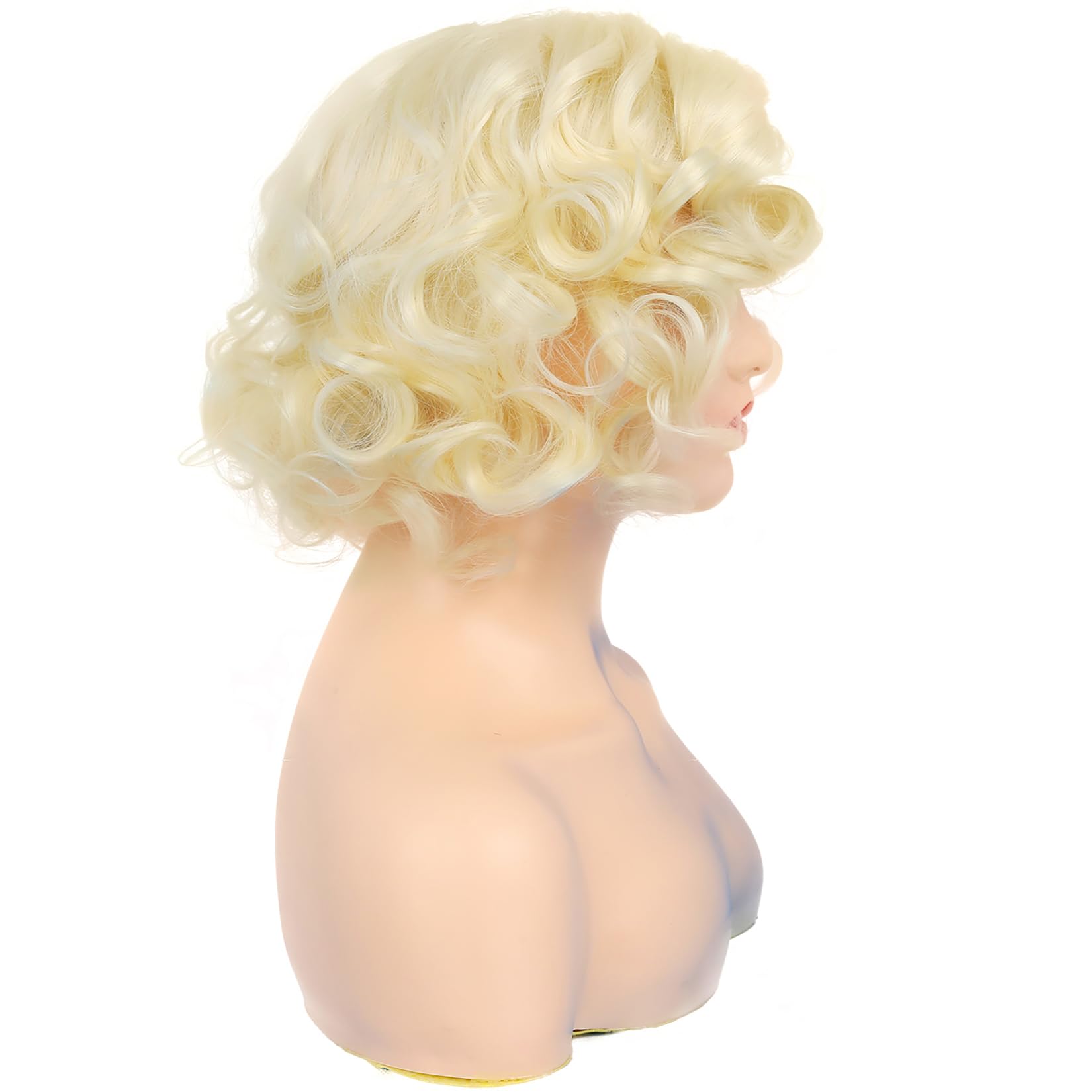 Dsimeig daily-use wig adds natural-looking style to everyday outfits.