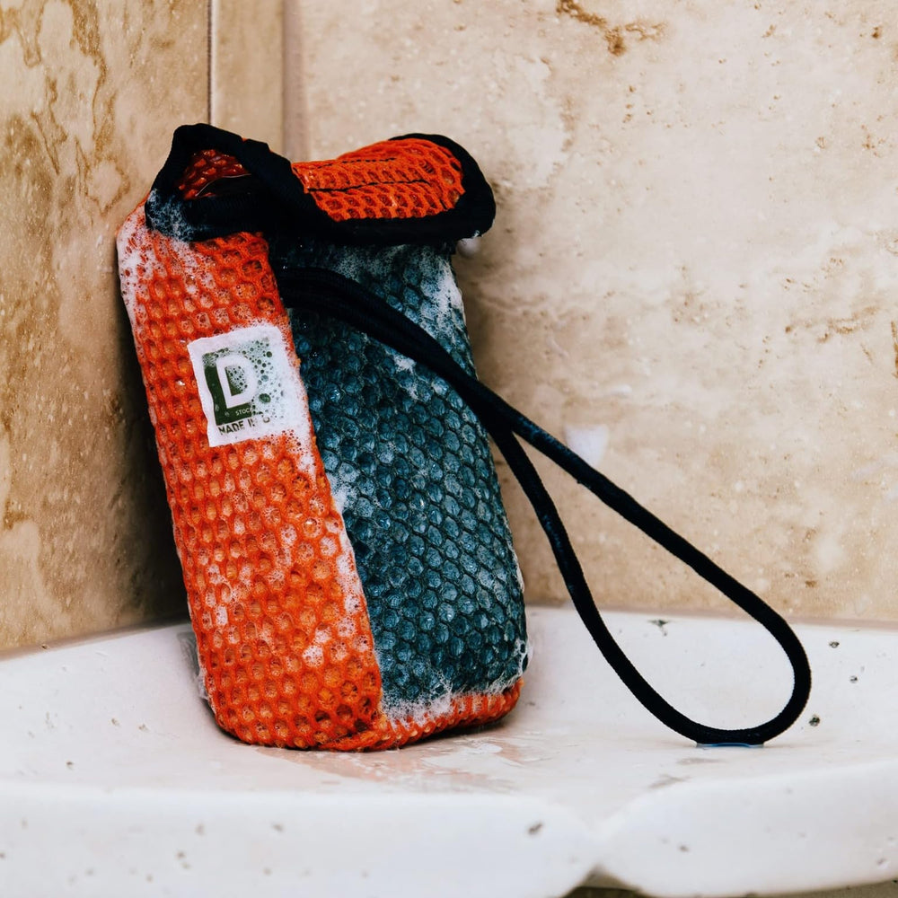 Duke Cannon coarse mesh for tough scrubbing and hygienic results.