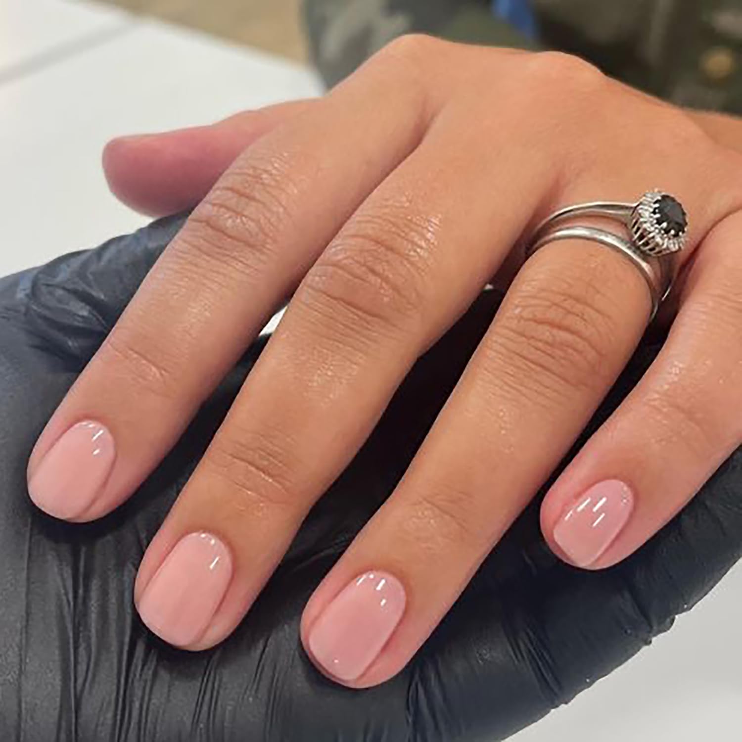 Dulyork 24pcs press-on nails in nude pink square for quick salon-quality nails.