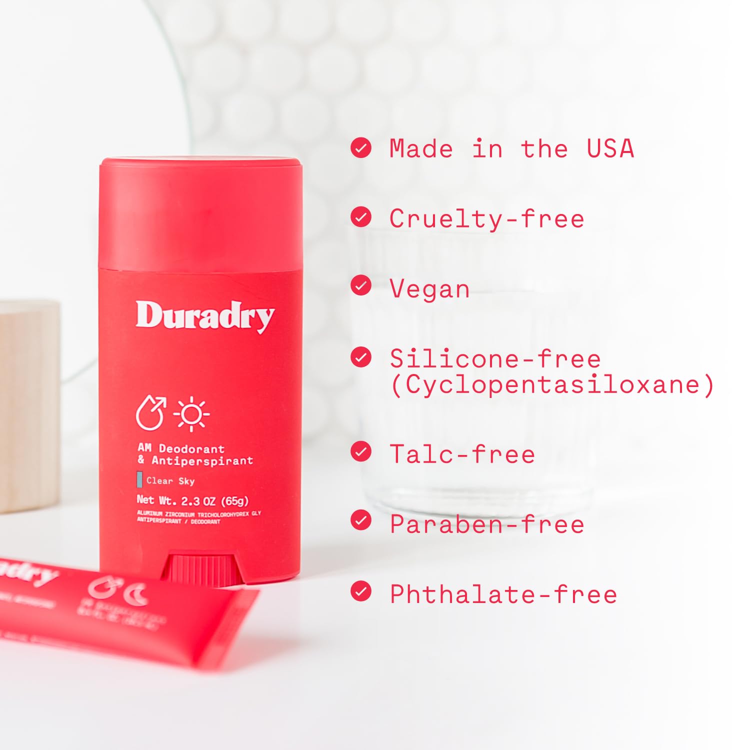 Duradry Crisp Pear and Vanilla scent for refreshing daily use.