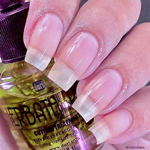 Duri nails close-up highlighting improved strength and growth potential.
