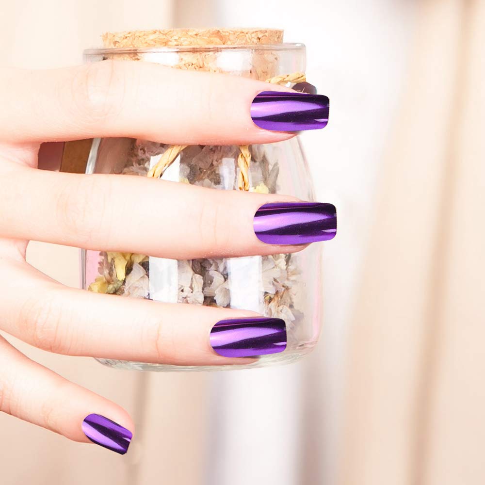 Duufin packaging includes 14 colors and 14 dipping tools for versatile nail art.