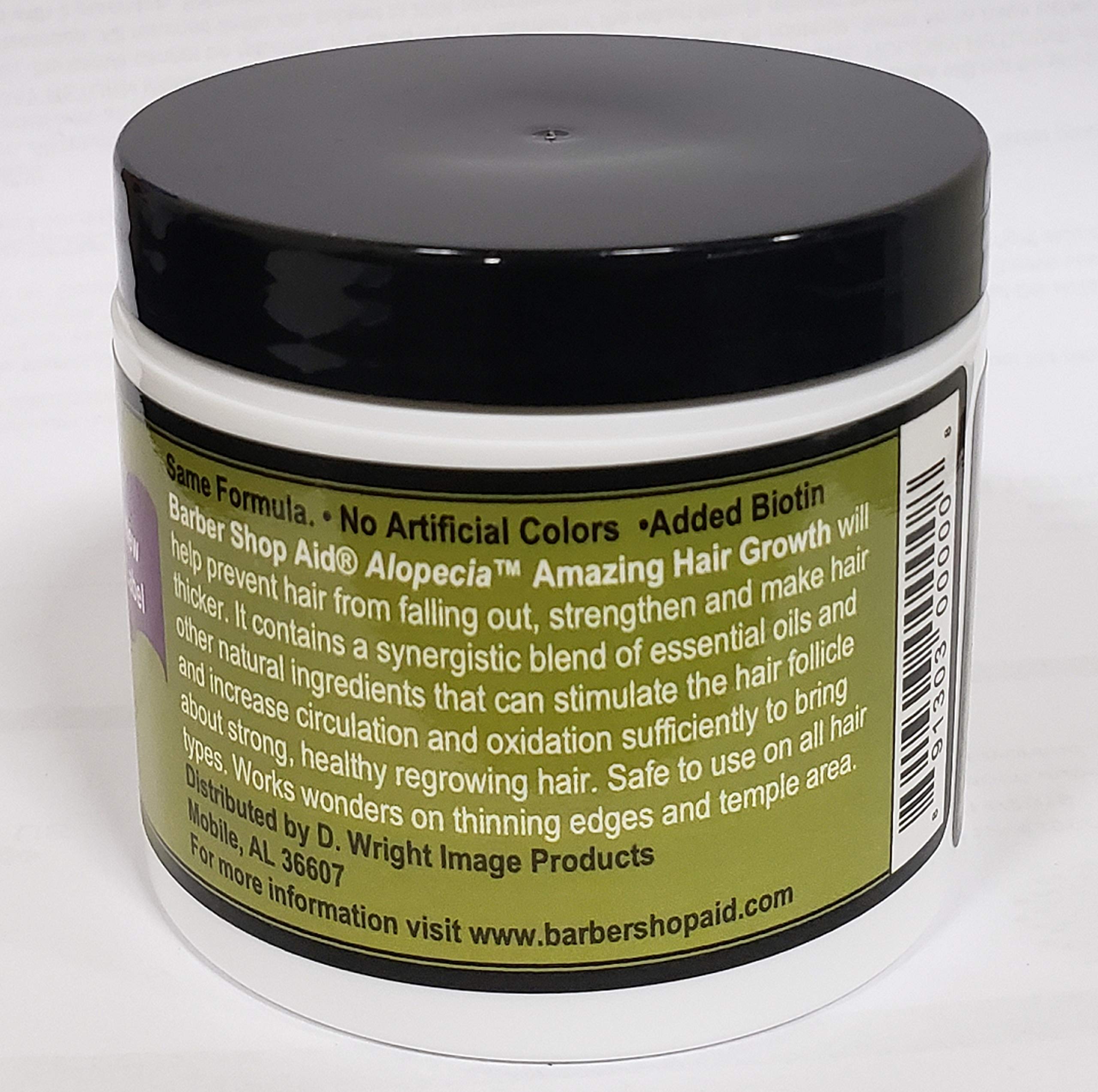 D WRIGHT ALOPECIA application on scalp demonstrating a lightweight dressing for versatility.