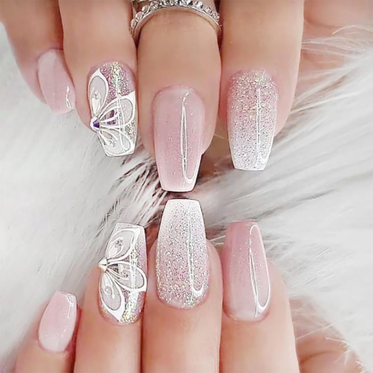 DZPGUONIZ 24pcs ombre pink nails for at-home manicure convenience.