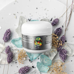 E de B Essence cream texture close-up highlights silky, moisturizing formula.