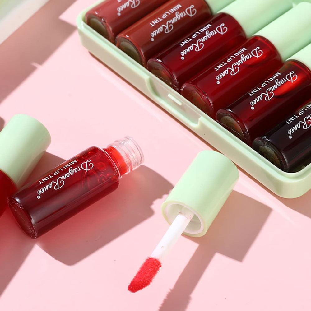 Eakroo lip tint color swatches display rich pigments for varied looks.