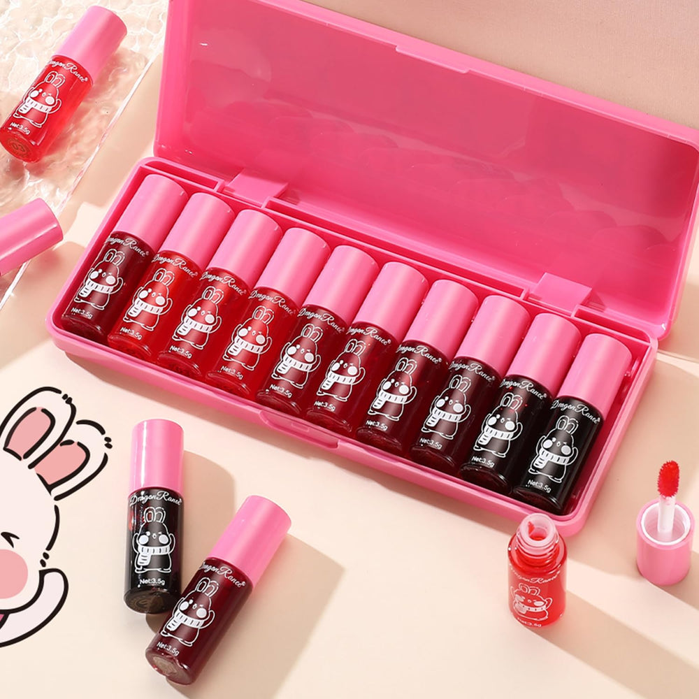 Eakroo multi-use palette for lips, cheeks, and eyes.