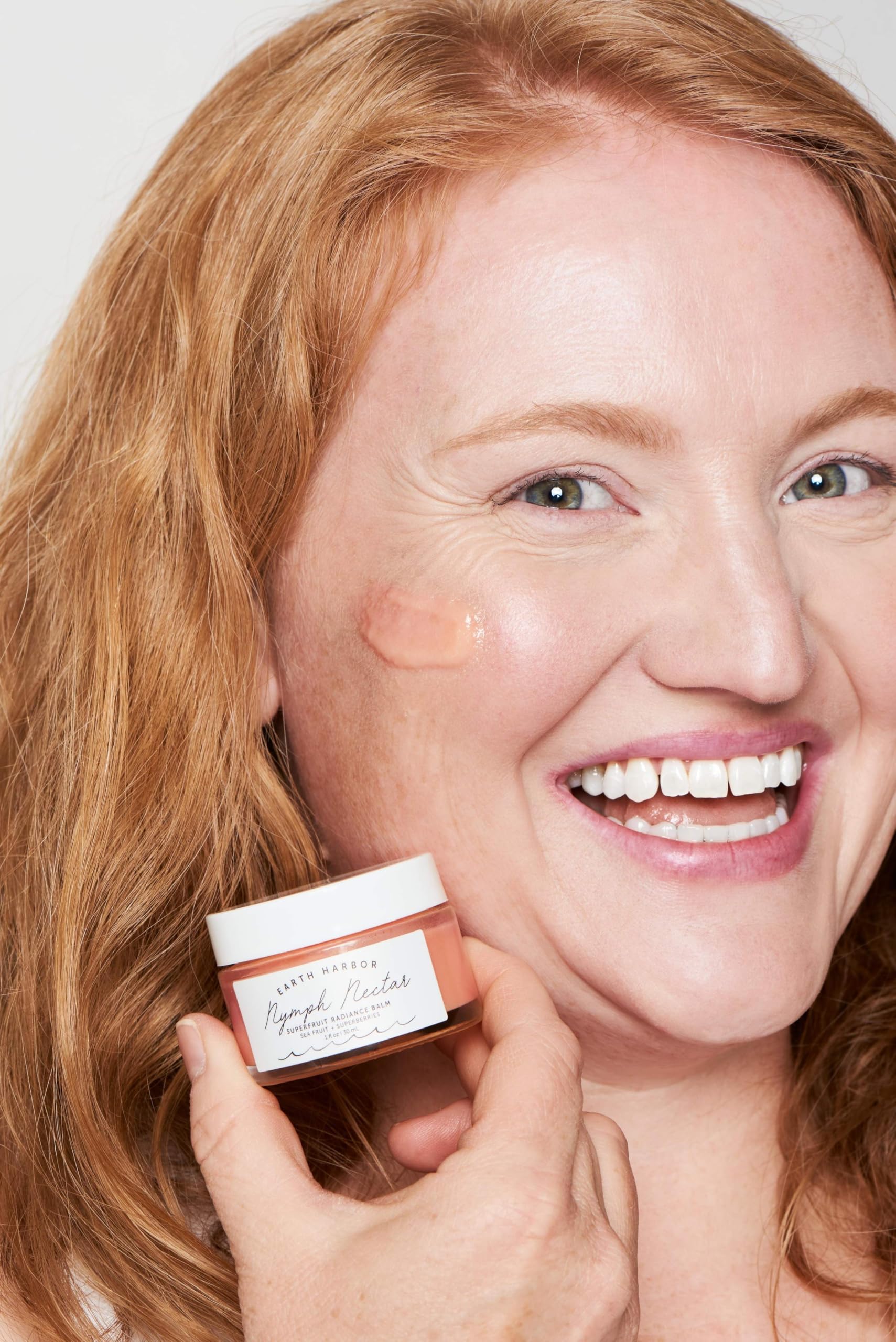 Nighttime skincare routine with NYMPH NECTAR sleeping mask