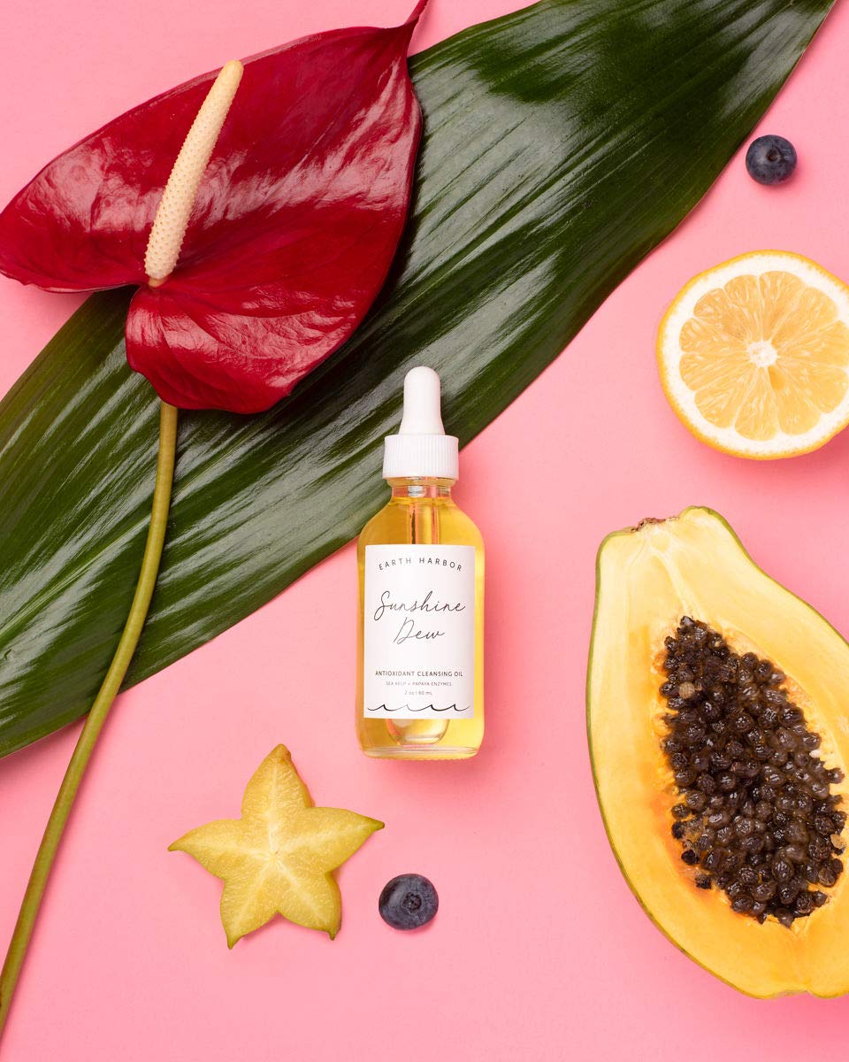 Earth Harbor Sunshine Dew packaging label highlighting clean beauty formulation