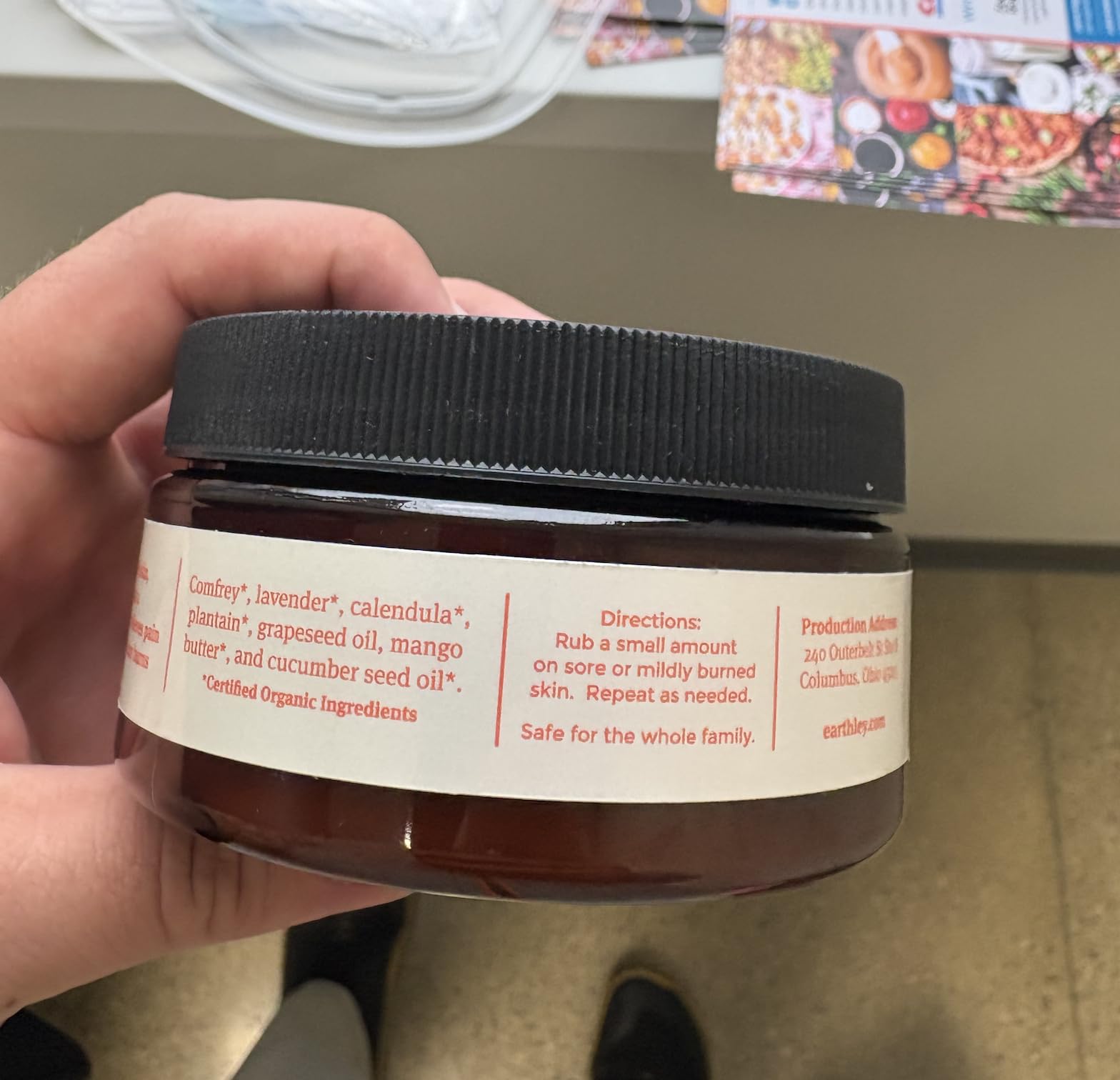 Earthley Wellness Sun Soothe family-friendly jar for babies, kids, and adults.