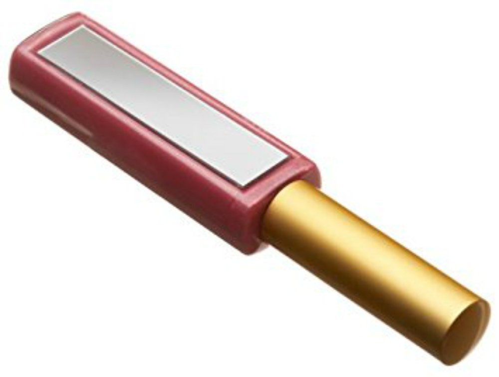 Ecco Bella Lip Gloss delivers vibrant color and glossy shine.