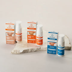 Close-up of the Ecran Sunnique label and cap for confident use.