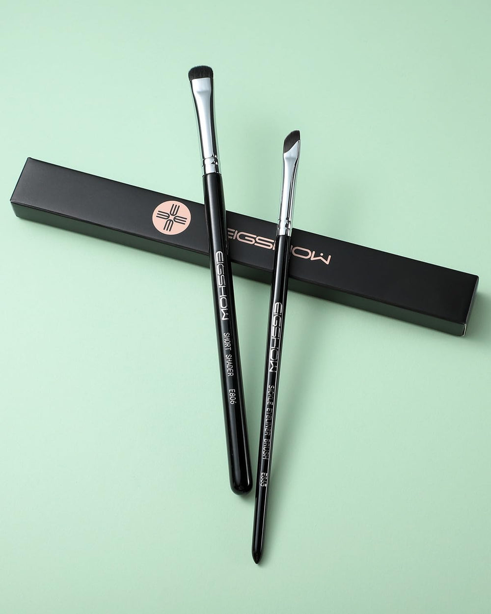 EIGSHOW complete eyeliner and eyeshadow brush set for versatile looks