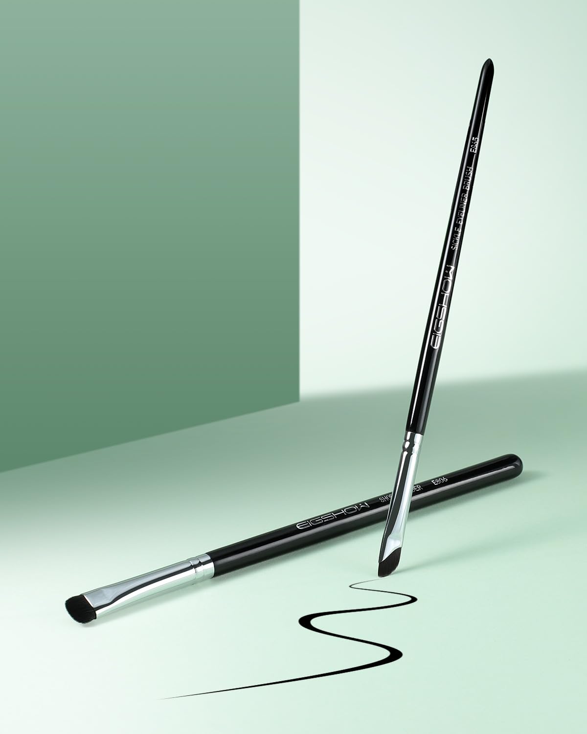 EIGSHOW ergonomic handle design supports comfortable daily use