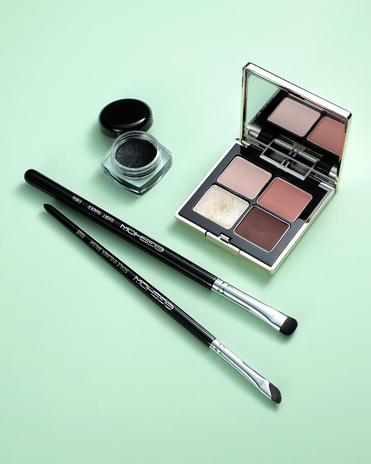 EIGSHOW professional makeup tools endorsed by artists