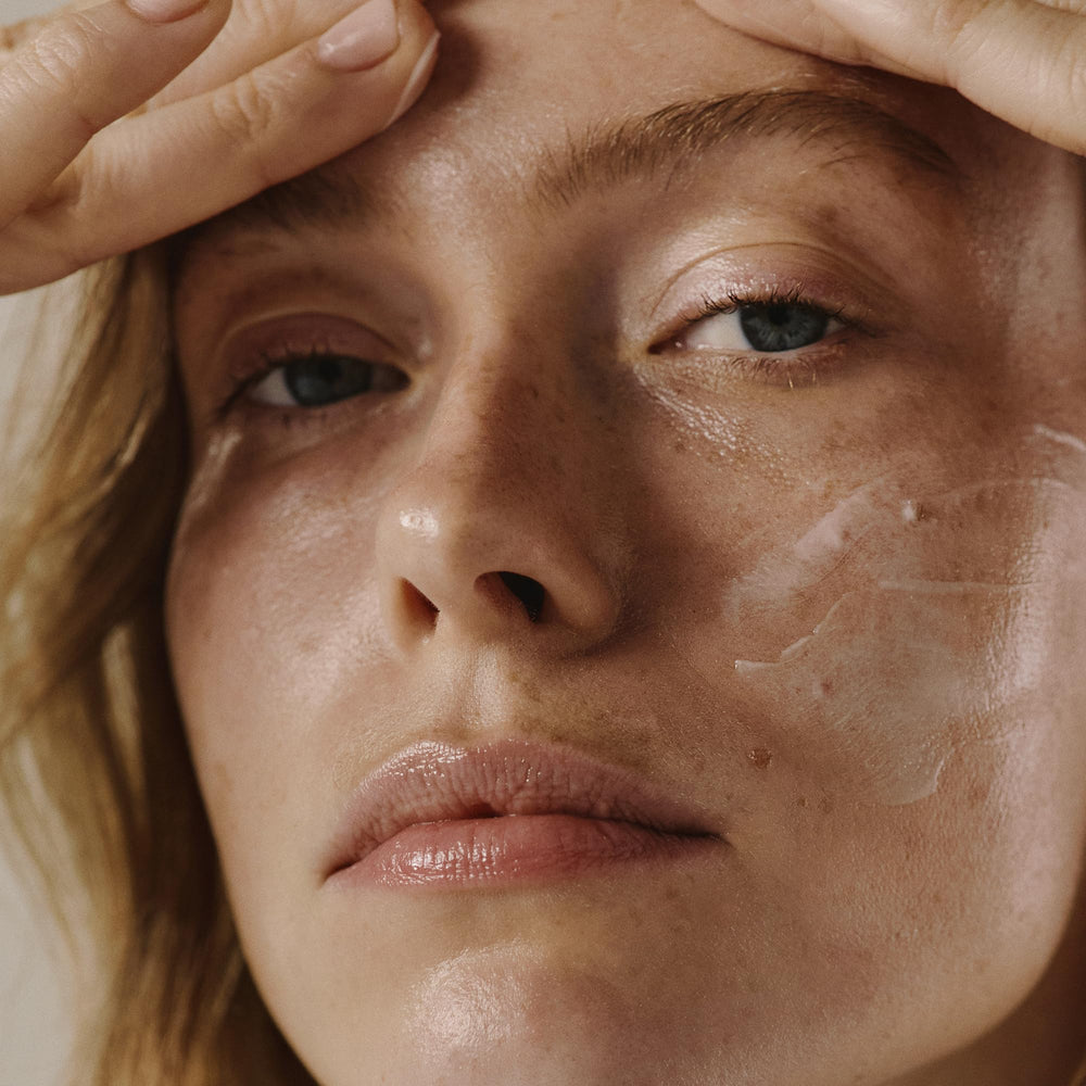 Elemis Pro-Collagen Marine Cream SPF 30 SPF badge on jar emphasizing sun protection.