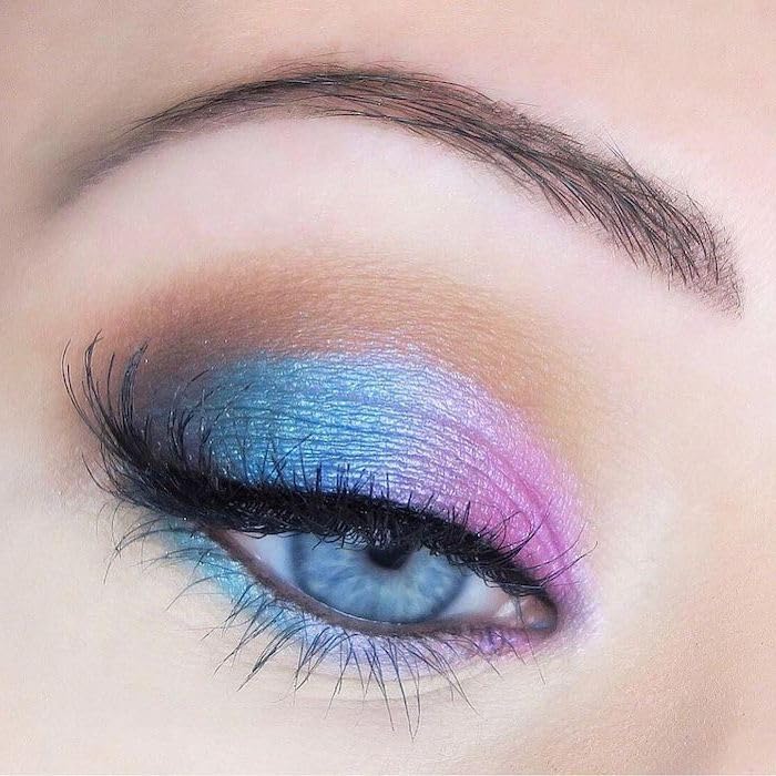Elina Organics Mermaid Eyeshadow Palette mineral-based vegan formula is gentle on lids