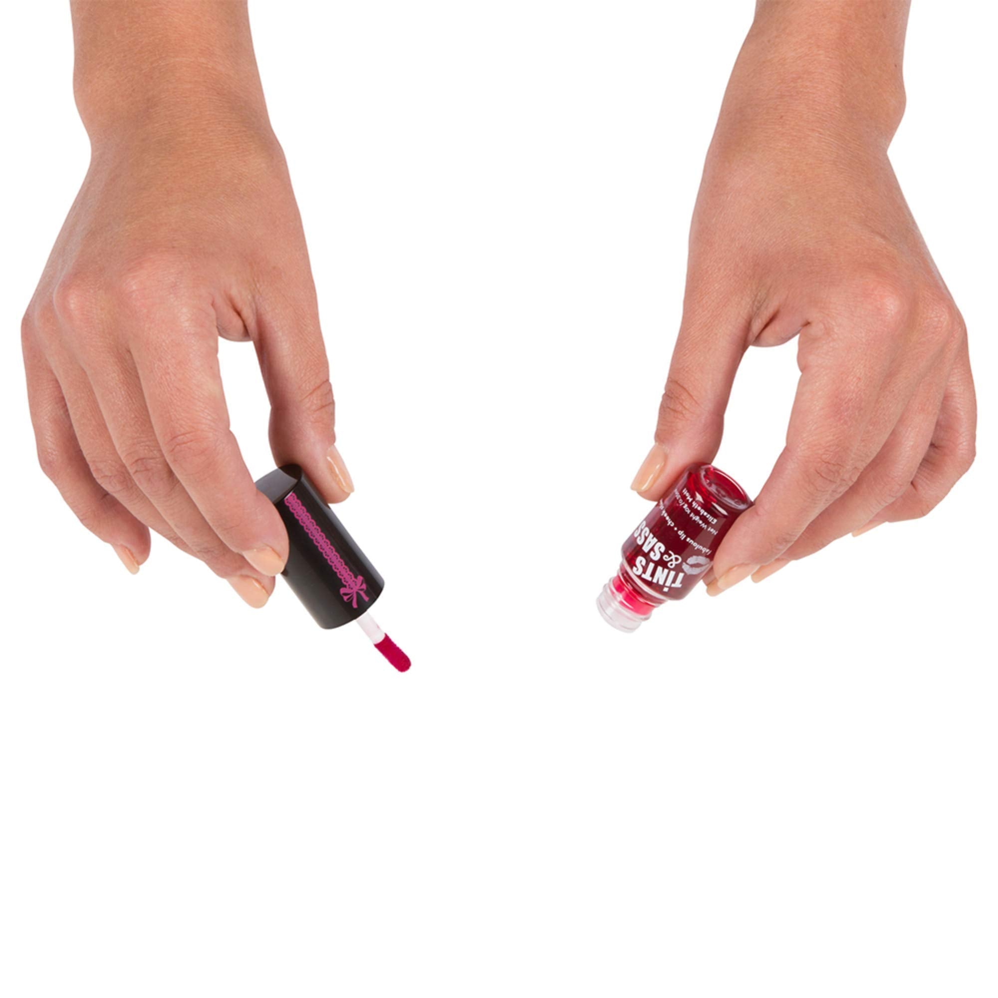 Elizabeth Mott Tints & Sass smudge-proof formula stays put through meals and activities.