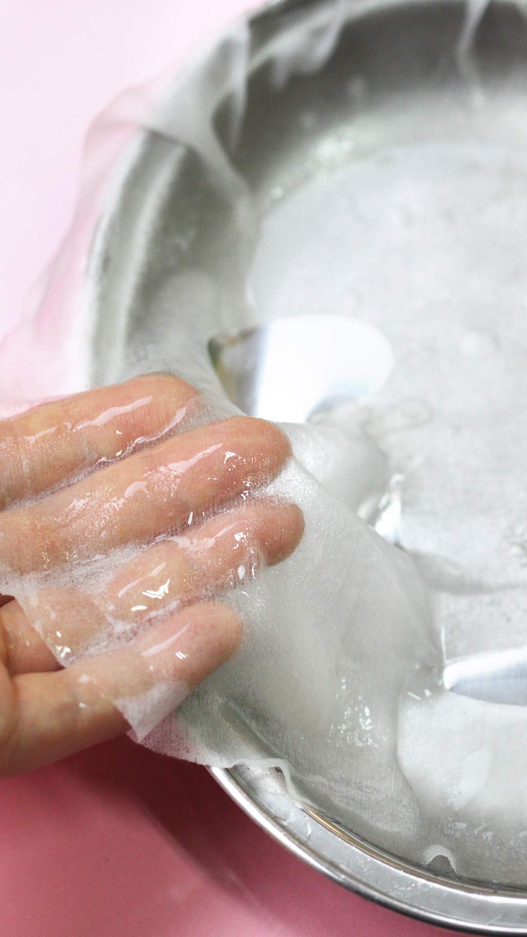 Elizavecca Deep Power Ringer – honey, fruit extracts, tea tree for refreshing glow.