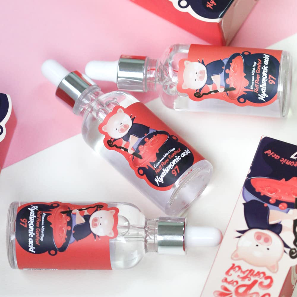 Elizavecca Witch Piggy Hell Pore Control Serum in hand suggesting quick hydration routine