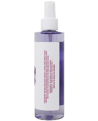 ELP Essential Violetas Francesas spray in hand for refreshing scent