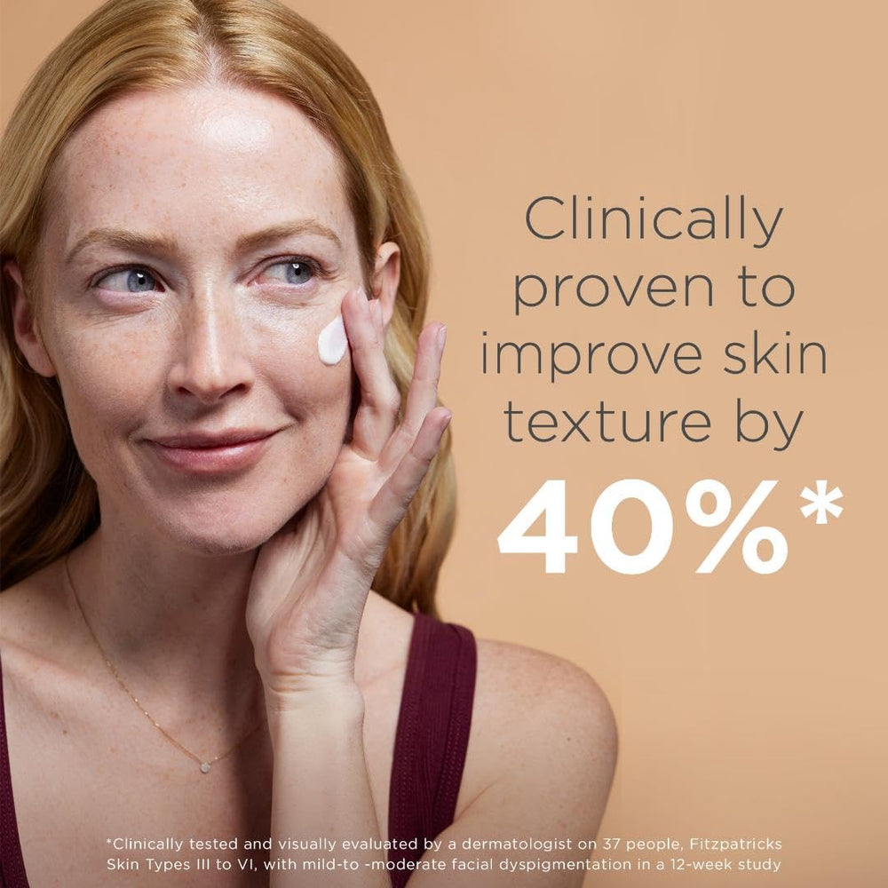 Oil-free formula emphasizes a non-greasy, comfortable wear.