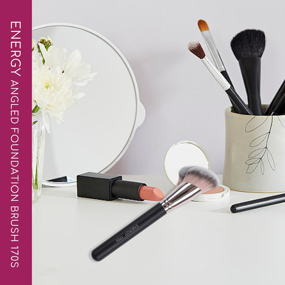 Energy easy-clean bristles resist product absorption
