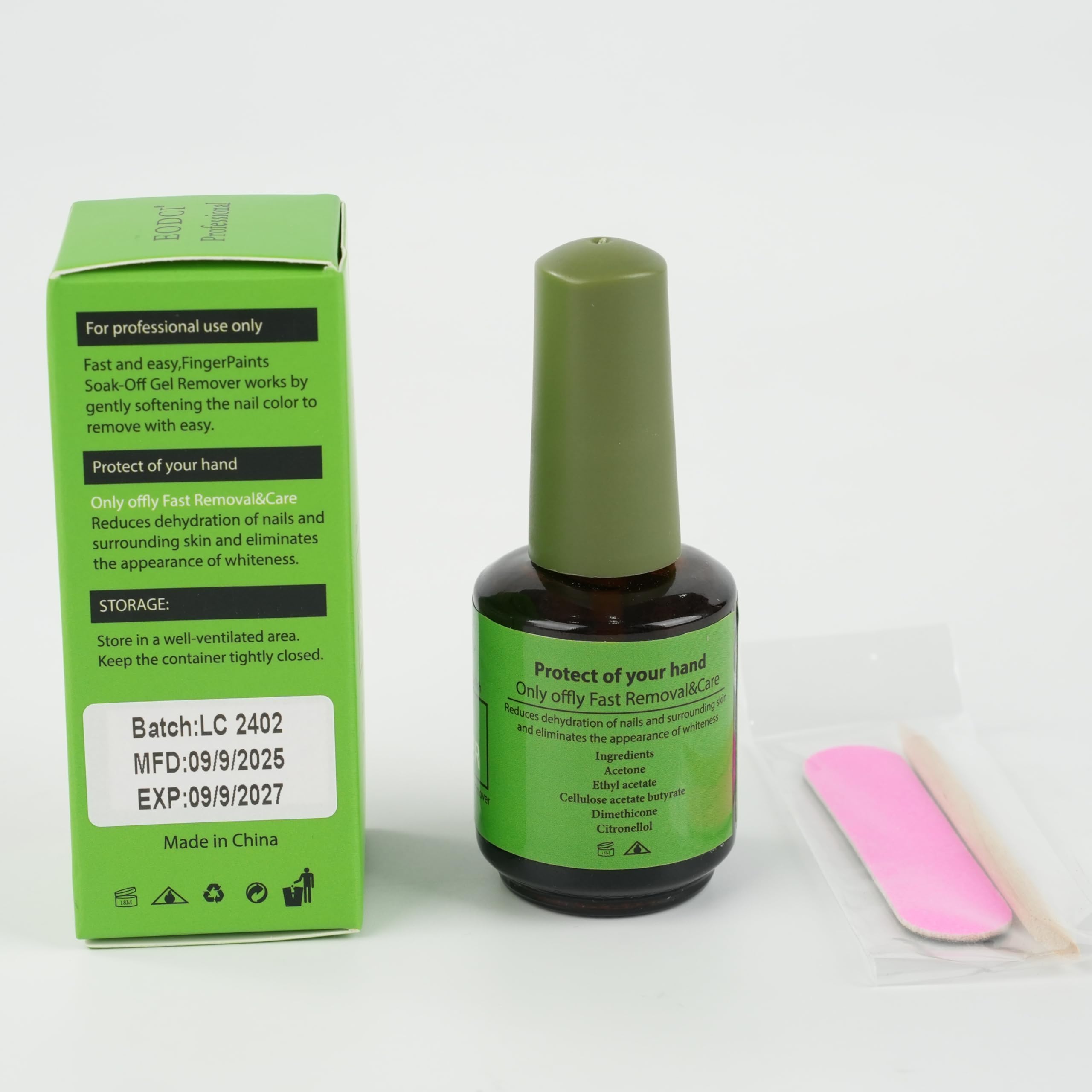 Eodci close-up hands nails focuses on smooth finish after removal.