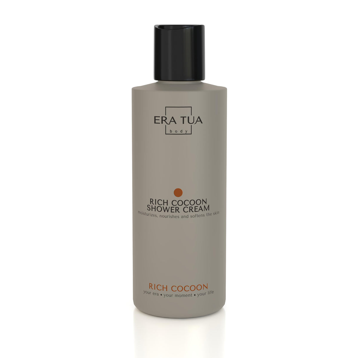 Era Tua Rich Cocoon Shower Cream bottle emphasizes hydrating formula for daily skin nourishment.