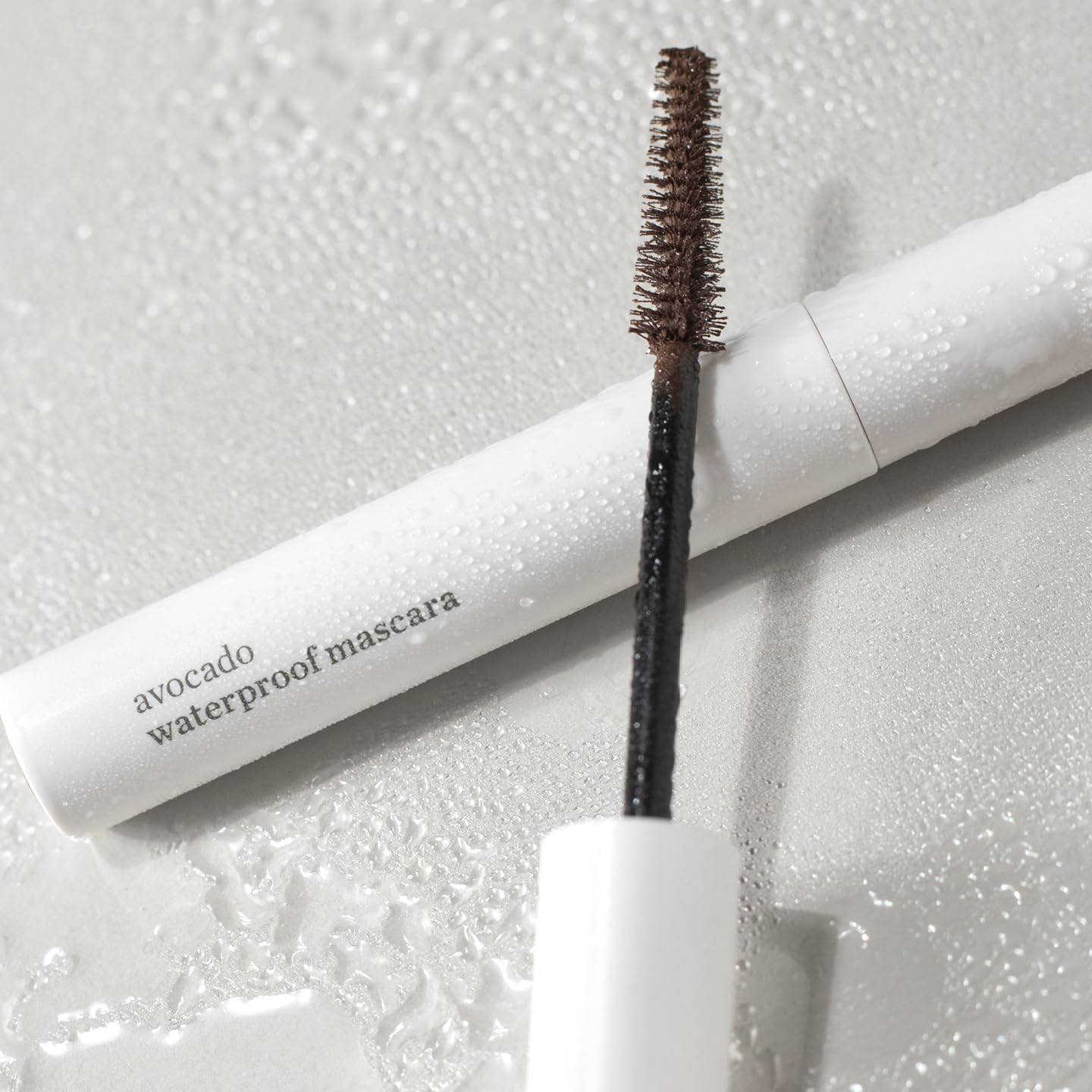 Vegan, cruelty-free badge alongside Ere Perez mascara.