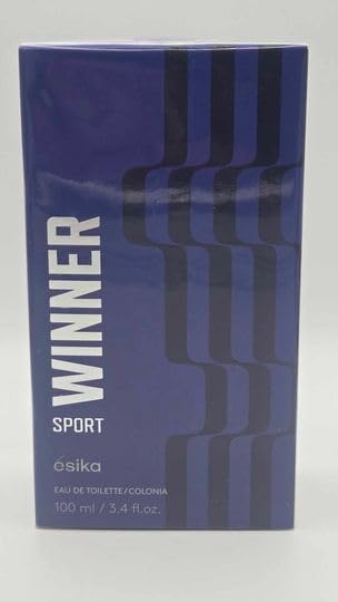 ESIKA Winner Sport cap closeup highlighting secure spray mechanism for on-the-go freshness.