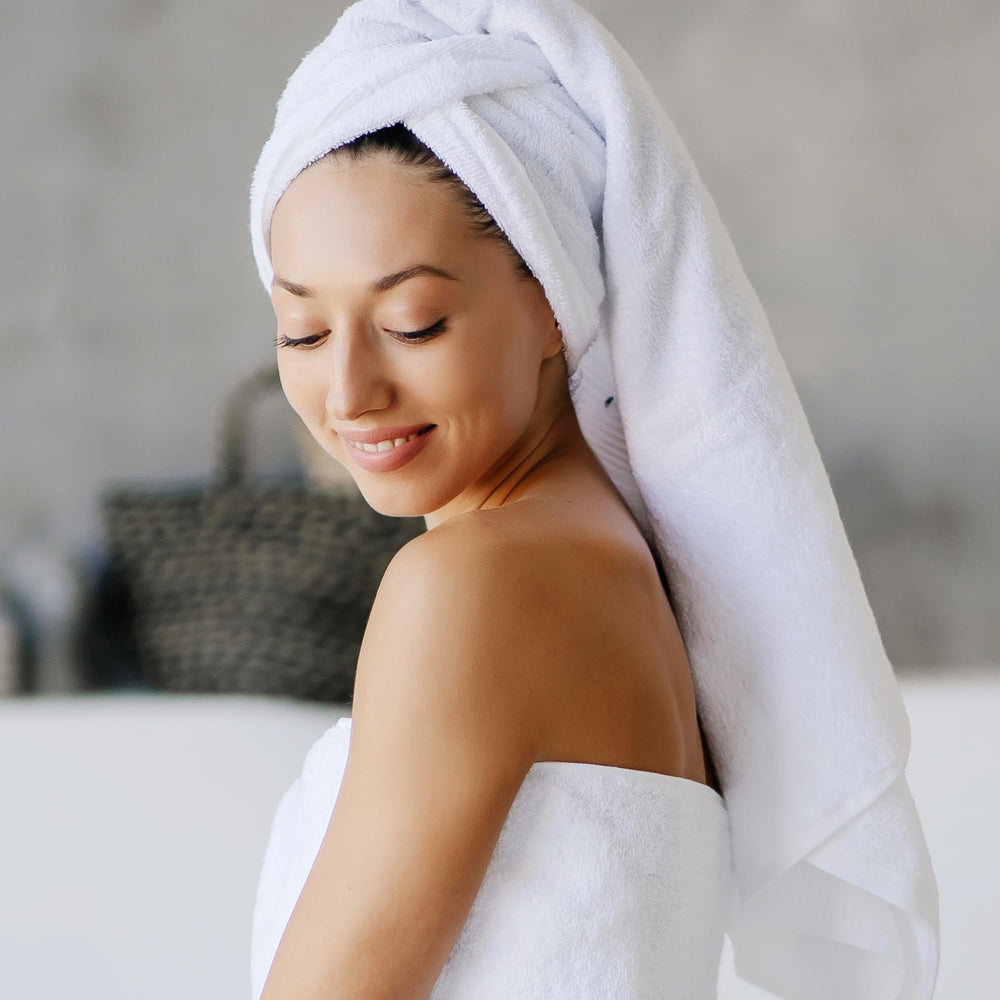 ESKER lavender eucalyptus scent image suggesting relaxation and refreshing cleanse.