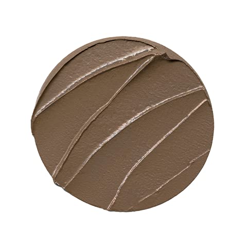 essence Baby Got Bronze being blended for a seamless finish.