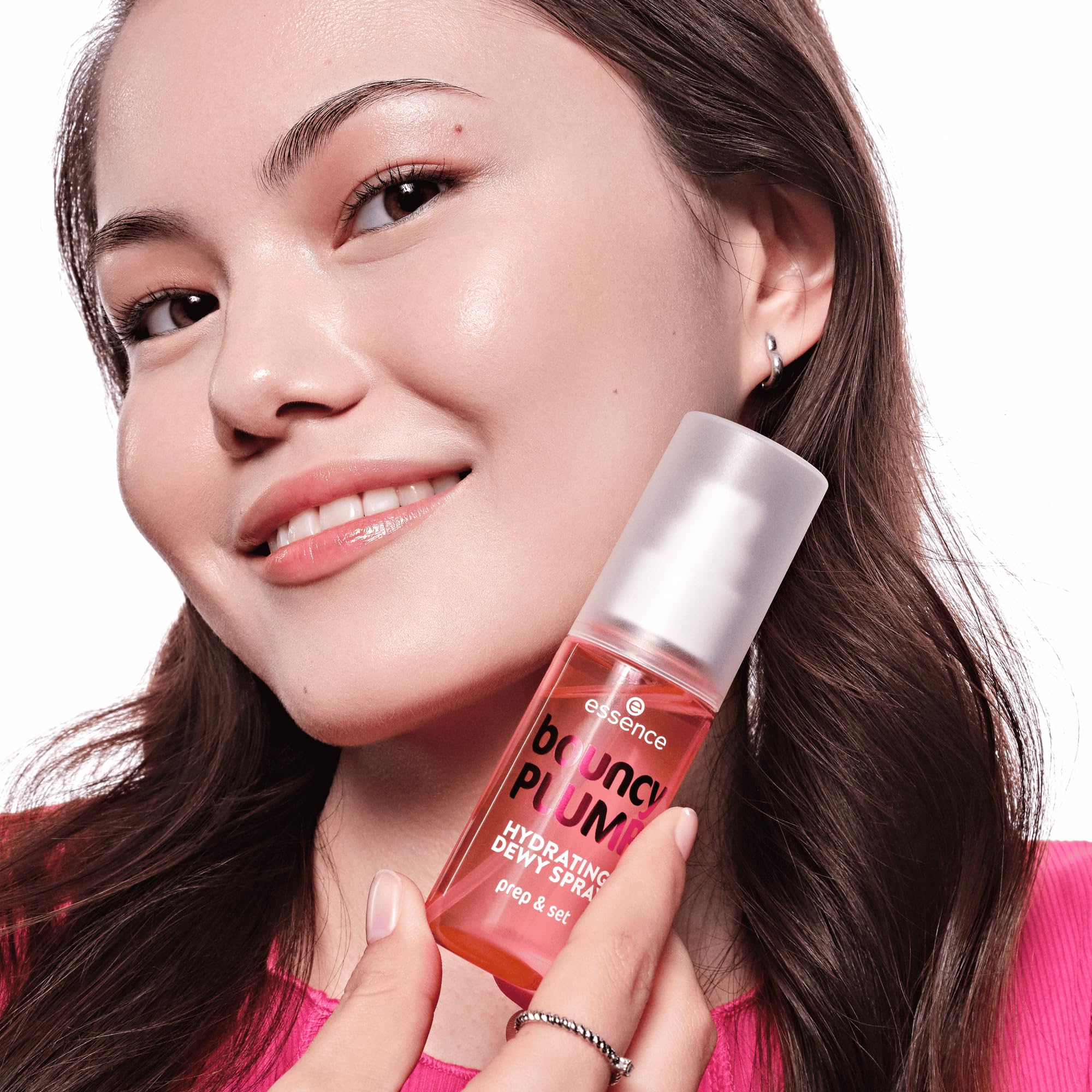 essence Bouncy Plump Hydrating Dewy Spray apply-glow provides lightweight hydration with a natural finish.