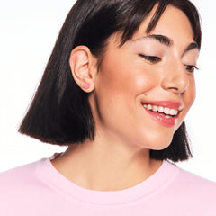 essence Contour Duo Stick dual-ended design enables versatile sculpting.