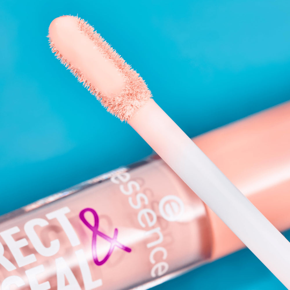 essence Correct & Conceal texture ideal for layering with other concealers.