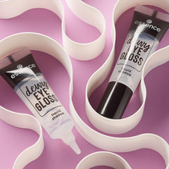Essence Dewy EYE GLOSS packaging and Made in Italy badge enhances premium appeal.