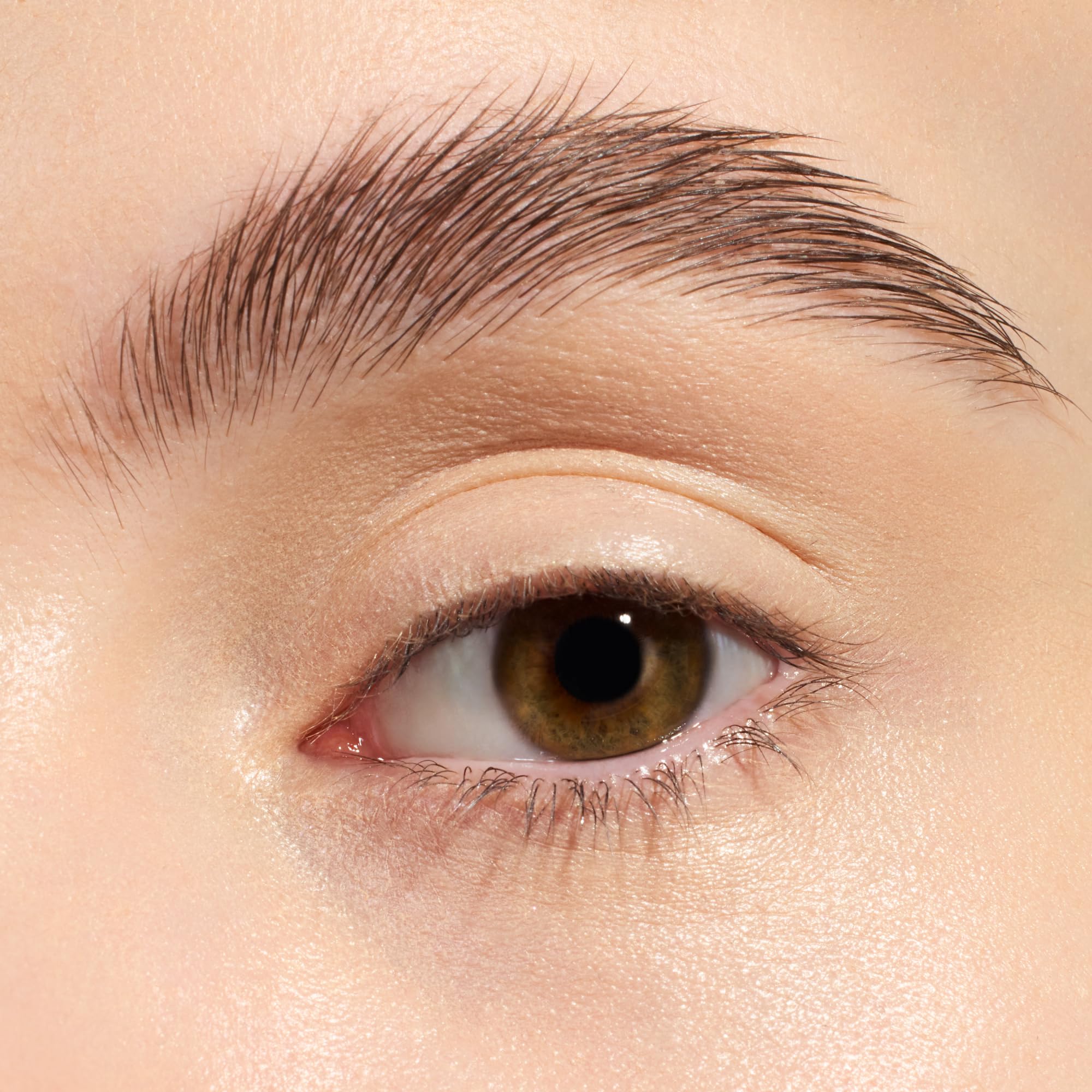 Essence Fix It Like a Pro Brow Gel transparent formula provides clear definition without residue.