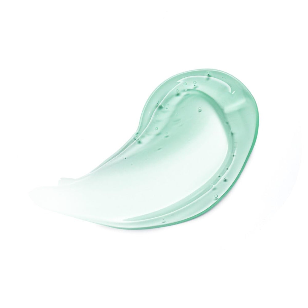 essence Jelly Grip Hydrating Primer bottle with dewy skin effect