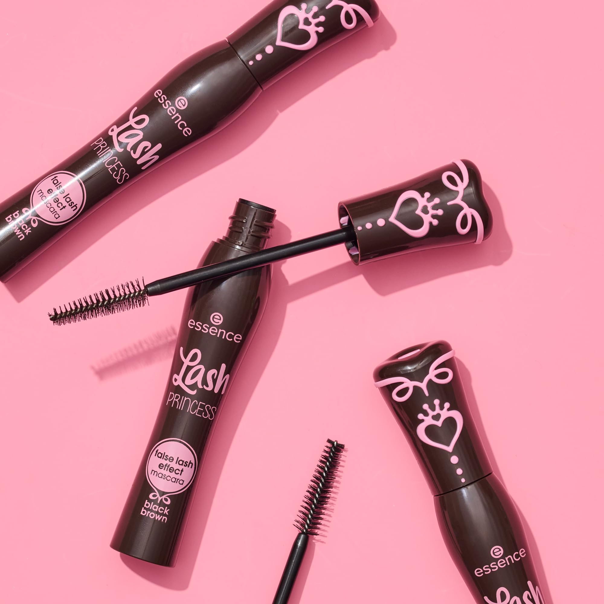 essence Lash Princess Brown easy daily lash boost for busy mornings.