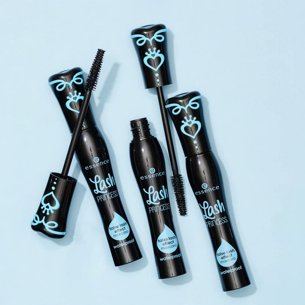 Durable travel-friendly top cap of Essence Lash Princess 3-pack.