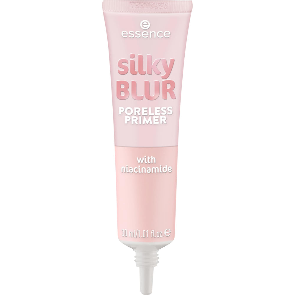 essence Silky Blur Primer application demonstrates easy, weightless coverage for smooth skin.