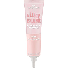 essence Silky Blur Primer application demonstrates easy, weightless coverage for smooth skin.